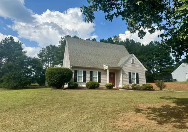 Photo 2 of Single family home for sale at 117 Bertha Dr, Anderson, SC 29625 | MLS# 20305885 | Listing updated on 2026-09-05