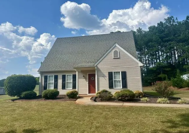 Photo 3 of Single family home for sale at 117 Bertha Dr, Anderson, SC 29625 | MLS# 20305885 | Listing updated on 2026-09-05