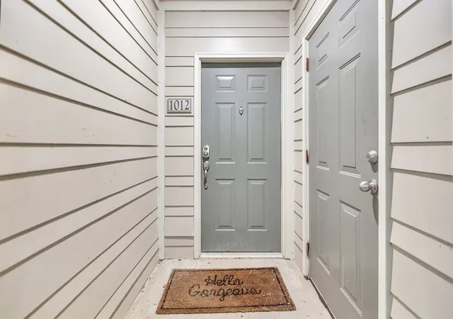 Photo 4 of Condo for sale at 833 Old Greenville Hwy #1012, Clemson, SC 29631 | MLS# 20305645 | Listing updated on 2026-09-10