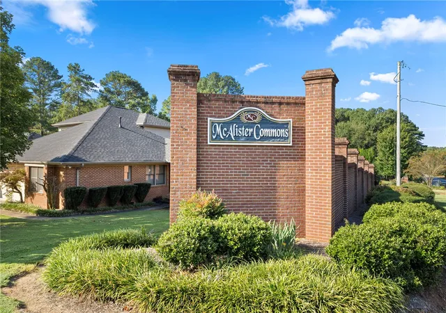 Photo 38 of Single family home for sale at 108 Commons Dr, Easley, SC 29642 | MLS# 20305894 | Listing updated on 2026-09-05