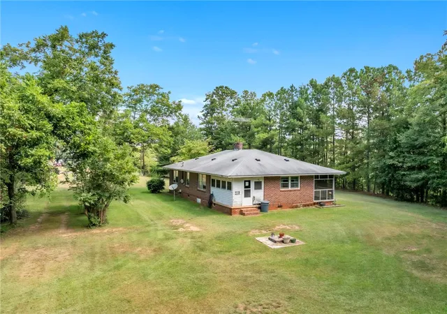 Photo 1 of Sale Pending at 107 Burton Rd, Anderson, SC 29625 | MLS# 20305906 | Listing updated on 2026-09-10