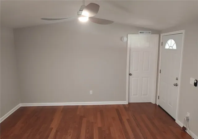 Photo 3 of Manufactured home for sale at 205 Lynden Loop, Westminster, SC 29693 | MLS# 20305897 | Listing updated on 2026-09-14
