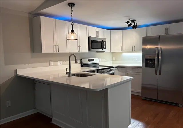 Photo 3 of Manufactured home for sale at 205 Lynden Loop, Westminster, SC 29693 | MLS# 20305897 | Listing updated on 2026-09-14