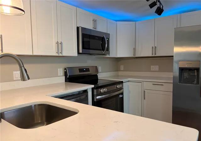 Photo 4 of Manufactured home for sale at 205 Lynden Loop, Westminster, SC 29693 | MLS# 20305897 | Listing updated on 2026-09-14