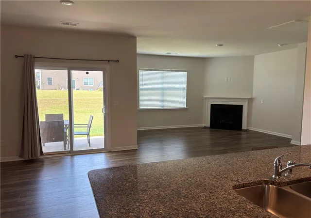 Photo 3 of Single family home for sale at 159 Slateford Cir, Piedmont, SC 29673 | MLS# 20305901 | Listing updated on 2026-09-07