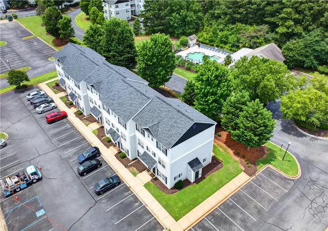 Photo 23 of Townhouse for sale at 116 E University Village Dr, Central, SC 29630 | MLS# 20305934 | Listing updated on 2026-09-08