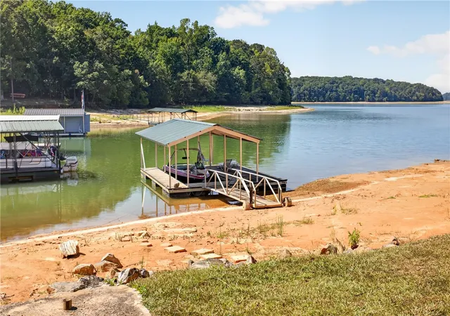 Photo 2 of Single family home for sale at 103 Pine Knoll Rd, Fair Play, SC 29643 | MLS# 20305849 | Listing updated on 2026-09-15