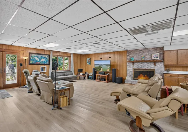 Photo 3 of Single family home for sale at 103 Pine Knoll Rd, Fair Play, SC 29643 | MLS# 20305849 | Listing updated on 2026-09-15