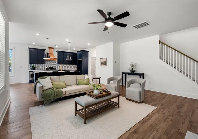 Photo 3 of Single family home for sale at 321 Summerall Dr, Anderson, SC 29621 | MLS# 20305962 | Listing updated on 2026-09-08