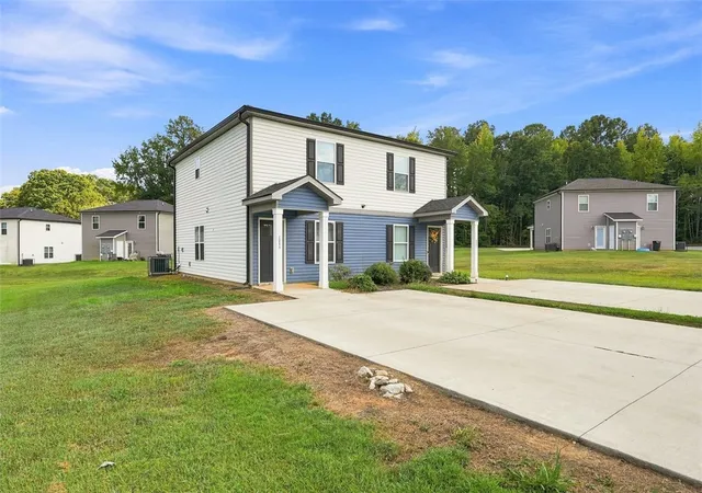 Photo 2 of Single family home for sale at 121 Rubin Ave, Anderson, SC 29624 | MLS# 20305980 | Listing updated on 2026-09-08