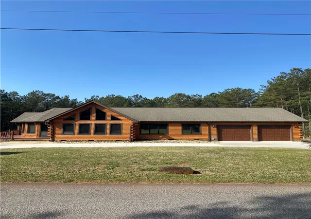 Photo 2 of Single family home for sale at 128 Mcalister Rd, West Union, SC 29696 | MLS# 20305984 | Listing updated on 2026-09-09