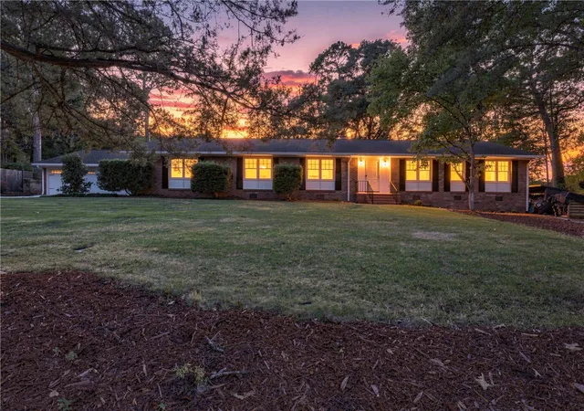 Photo 1 of Single family home for sale at 112 Lakeview Cir, Clemson, SC 29631 | MLS# 20305918 | Listing updated on 2026-09-09