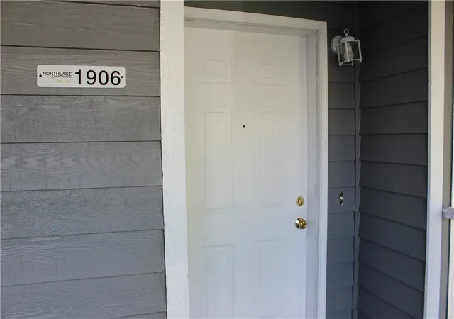 Photo 2 of Condo for sale at 1906 Northlake Dr, Anderson, SC 29625 | MLS# 20305991 | Listing updated on 2026-09-09