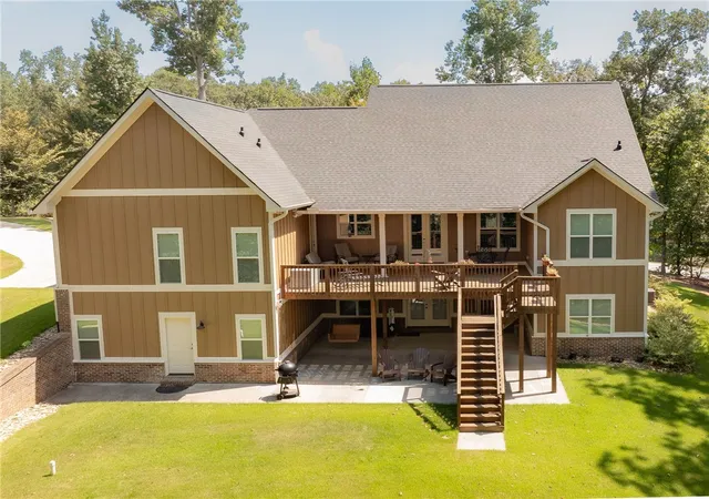 Photo 4 of Single family home for sale at 555 Riverstead Dr, Marietta, SC 29661 | MLS# 20306011 | Listing updated on 2026-09-09