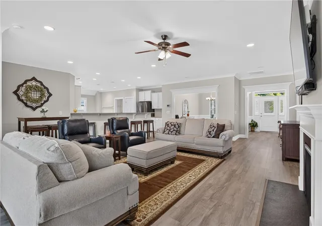 Photo 3 of Single family home for sale at 117 Spyglass Ln, Pendleton, SC 29670 | MLS# 20305967 | Listing updated on 2026-09-09