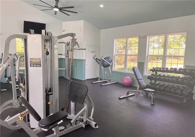 Listing Photo 5 - Condo for sale in building located at 121 University Dr, Central, SC 29630
