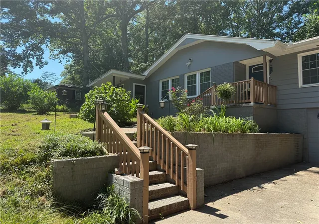 Photo 3 of Single family home for sale at 119 Anderson Ave, Westminster, SC 29693 | MLS# 20305982 | Listing updated on 2026-09-09