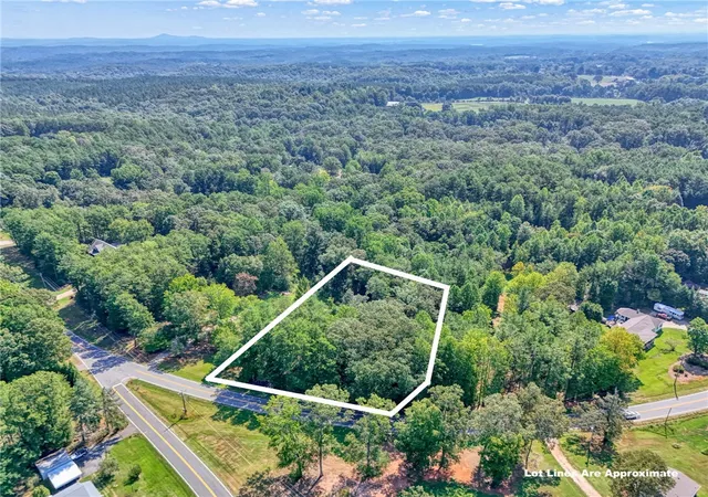 Land for sale at 00 Burnt Tanyard Rd, West Union, SC 29696 | MLS# 20305945
