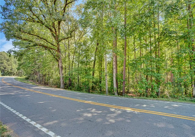 Photo 3 of Land for sale at 00 Burnt Tanyard Rd, West Union, SC 29696 | MLS# 20305945 | Listing updated on 2026-09-16