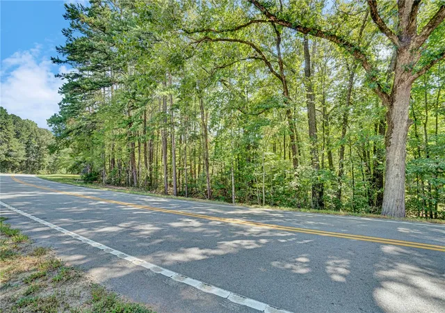 Photo 4 of Land for sale at 00 Burnt Tanyard Rd, West Union, SC 29696 | MLS# 20305945 | Listing updated on 2026-09-16