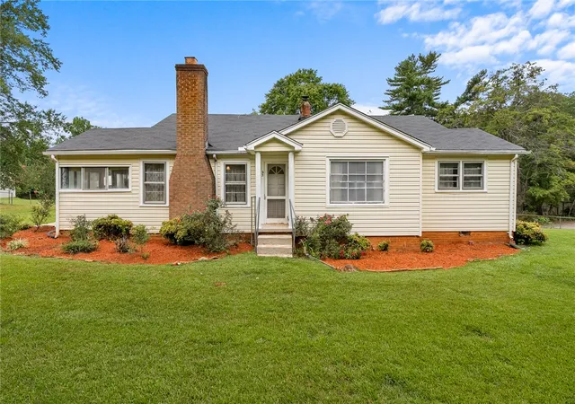 Photo 1 of Sale Pending at 23 Tolar Rd, Travelers Rest, SC 29690 | MLS# 20305940 | Listing updated on 2026-09-13