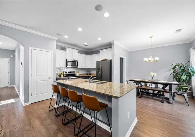 Photo 3 of Sale Pending at 719 Camberwell Rd, Simpsonville, SC 29680 | MLS# 20306006 | Listing updated on 2026-09-22