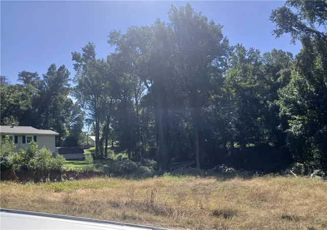 Photo 3 of Land for sale at 147 Rollingwood Dr, Easley, SC 29640 | MLS# 20306061 | Listing updated on 2026-09-10