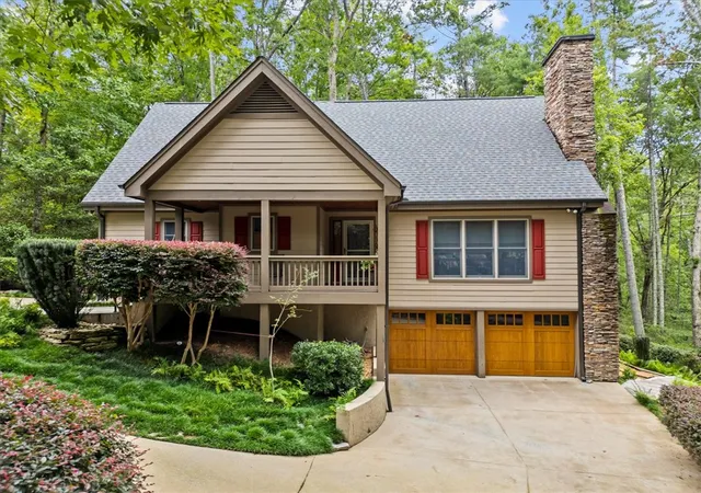 Photo 2 of Single family home for sale at 205 Pitcher Plant Ln, Sunset, SC 29685 | MLS# 20306065 | Listing updated on 2026-09-11