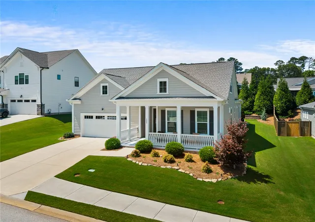Photo 2 of Single family home for sale at 105 Semillon Rd, Simpsonville, SC 29681 | MLS# 20305987 | Listing updated on 2026-09-12