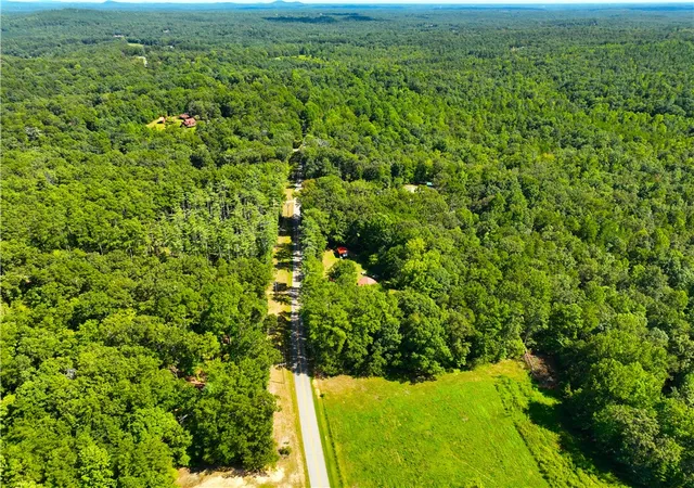 Photo 3 of House for sale at 241 Whitmire Church Rd, Tamassee, SC 29686 | MLS# 20306050 | Listing updated on 2026-09-16