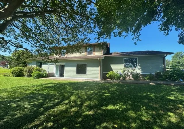 Photo 1 of Single family home for sale at 101 Whippoorwill Dr, Seneca, SC 29672 | MLS# 20305992 | Listing updated on 2026-09-11