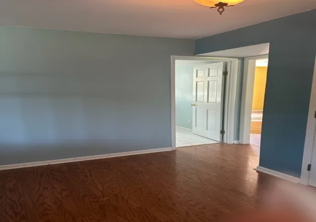 Photo 3 of Single family home for sale at 101 Whippoorwill Dr, Seneca, SC 29672 | MLS# 20305992 | Listing updated on 2026-09-11