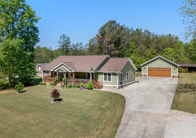 Photo 1 of Single family home for sale at 304 Capps Rd, Walhalla, SC 29691 | MLS# 20306089 | Listing updated on 2026-09-11