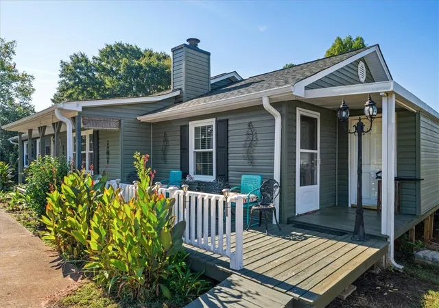 Photo 3 of Single family home for sale at 309 Kingston Way, Anderson, SC 29625 | MLS# 20306088 | Listing updated on 2026-09-11