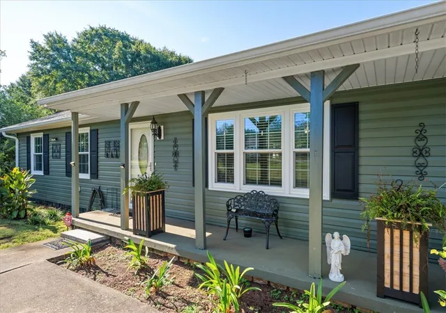 Photo 4 of Single family home for sale at 309 Kingston Way, Anderson, SC 29625 | MLS# 20306088 | Listing updated on 2026-09-11
