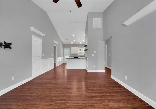 Photo 4 of Single family home for sale at 426 Wood St, Central, SC 29630 | MLS# 20306079 | Listing updated on 2026-09-11