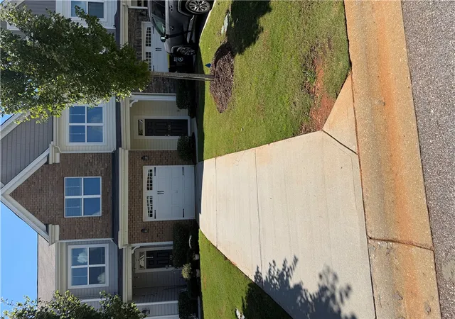 Townhouse for sale at 126 Muir Way, Piedmont, SC 29673 | MLS# 20306114