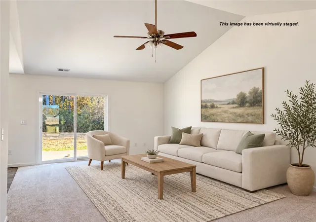 Photo 2 of Single family home for sale at 218 Kahlen Ct, Piedmont, SC 29673 | MLS# 20306080 | Listing updated on 2026-09-12