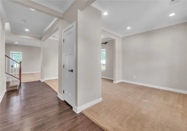 Photo 3 of Single family home for sale at 120 Thames Valley Dr, Easley, SC 29642 | MLS# 20306117 | Listing updated on 2026-10-24