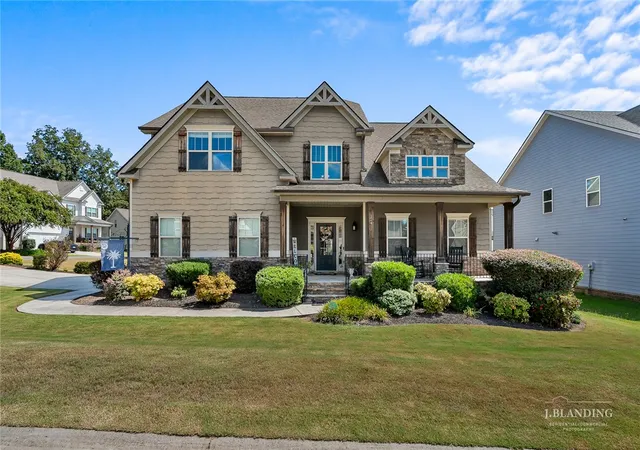 Photo 1 of Single family home for sale at 124 Mystic Vineyard Ln, Anderson, SC 29621 | MLS# 20306086 | Listing updated on 2026-10-26