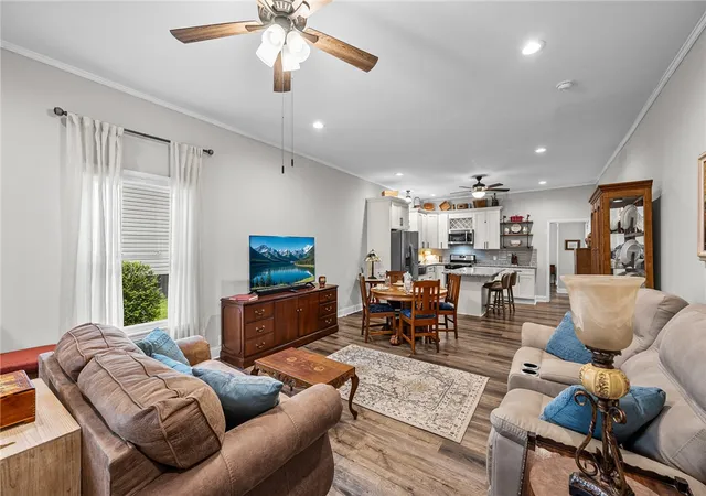 Photo 3 of Single family home for sale at 22 Seyle St, Greenville, SC 29605 | MLS# 20306151 | Listing updated on 2026-10-19