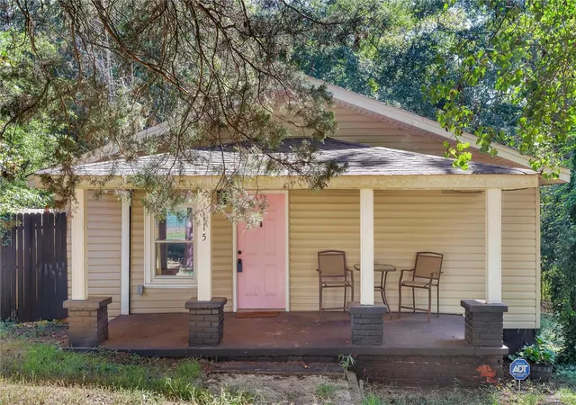 Single family home for sale at 115 May St, Easley, SC 29640 | MLS# 20306021