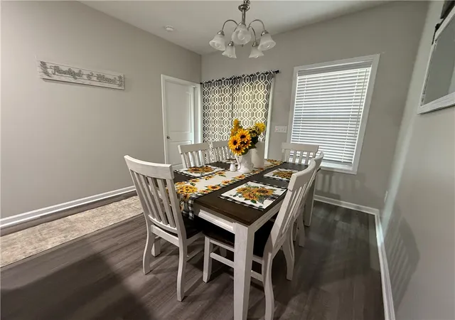 Photo 4 of Single family home for sale at 110 Highland Park Ct, Easley, SC 29642 | MLS# 20306164 | Listing updated on 2026-09-14