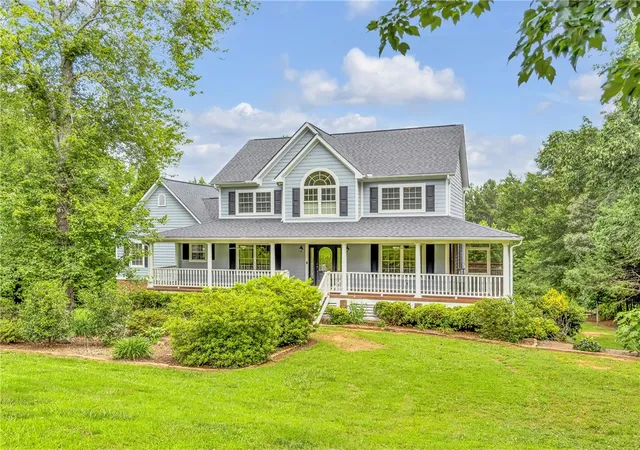 Photo 1 of Single family home for sale at 204 Long View Ln, Pickens, SC 29671 | MLS# 20306153 | Listing updated on 2026-09-14