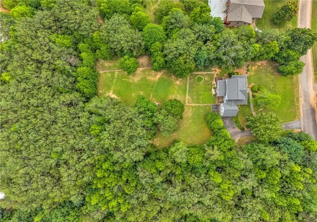 Photo 3 of Single family home for sale at 204 Long View Ln, Pickens, SC 29671 | MLS# 20306153 | Listing updated on 2026-09-14