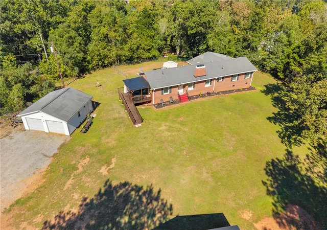 Photo 1 of Single family home for sale at 5220 White City Park Rd, Anderson, SC 29625 | MLS# 20306587 | Listing updated on 2026-10-18