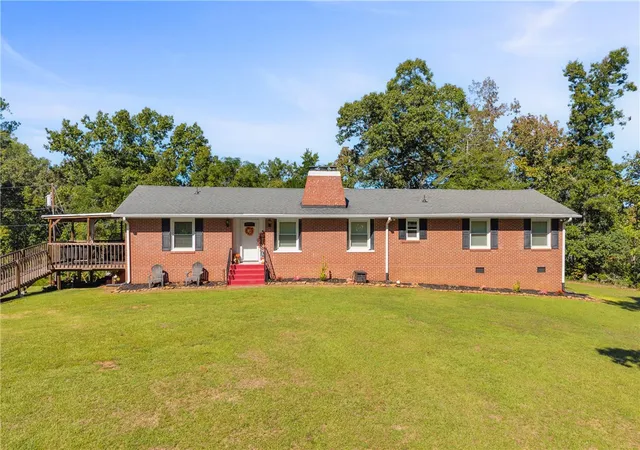 Photo 2 of Single family home for sale at 5220 White City Park Rd, Anderson, SC 29625 | MLS# 20306587 | Listing updated on 2026-10-18