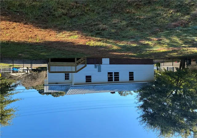Photo 3 of Single family home for sale at 408 W Roosevelt Dr, Anderson, SC 29626 | MLS# 20307099 | Listing updated on 2026-10-09