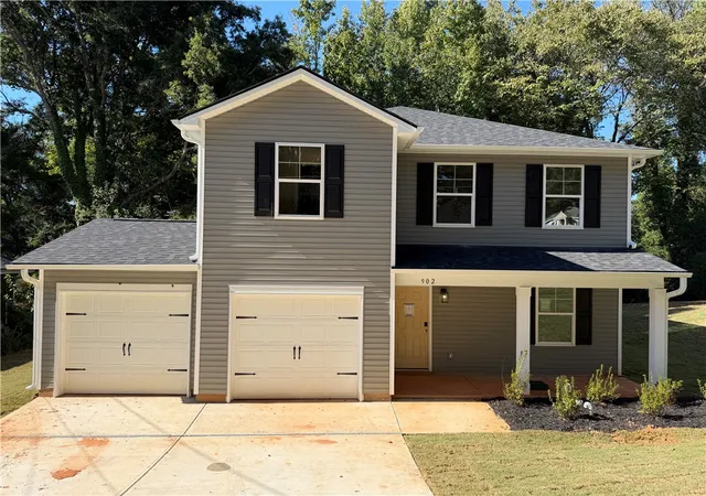 Photo 1 of Single family home for sale at 902 Raymond Ave, Anderson, SC 29625 | MLS# 20307108 | Listing updated on 2026-10-12