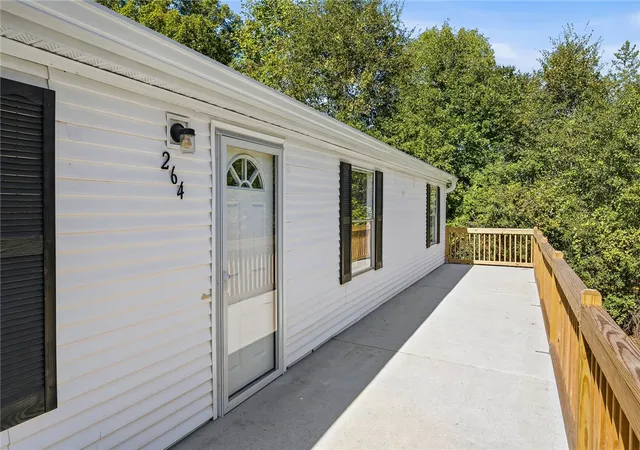 Photo 2 of Manufactured home for sale at 264 Shiflet Rd, Anderson, SC 29624 | MLS# 20307040 | Listing updated on 2026-10-16